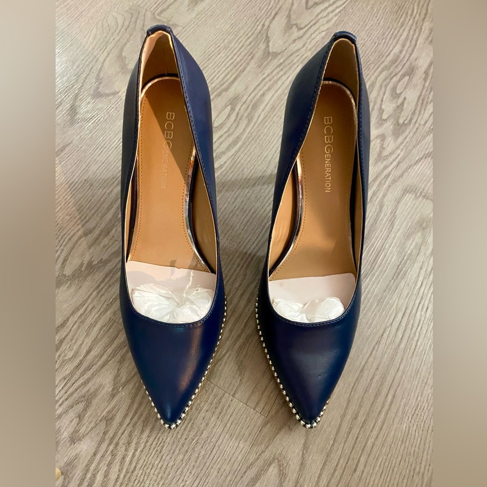 BCBG Generation Navy Leather 4” Heels Silver Studs